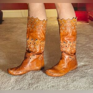 Ermanno Scervino leather embroidered western style boots with cut out details